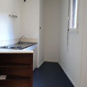Location Appartement 1 pièce 26m² POITIERS 86000 - Photo 3