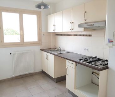 Location Appartement 3 pièces 58m² LES SABLES D OLONNE 85100 - Photo 3
