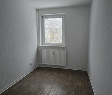 Charmante 2,5-Zimmer-Wohnung mit ca. 61m² Wohnfläche und Loggia - Foto 1