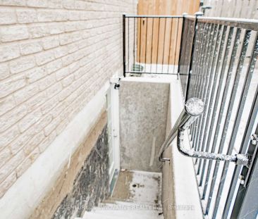 Detached Home For Lease | E9039489 - Photo 3