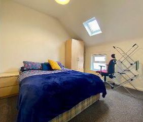 127 Agincourt Avenue, Belfast, BT7 1QD - Photo 4