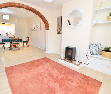 2 bedroom Mid Terraced House to let - Photo 1