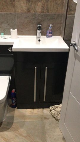 1 bedroom in a house share to rent - Photo 5