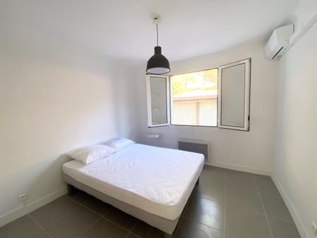 Location Appartement 3 pièces 56m² CASSIS 13260 - Photo 4