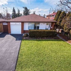 For Lease - 25 Glebe Crescent, Brampton, Ontario - Photo 3