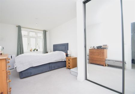 Braeburn Court, Cunningham Park, Harrow, HA1 - Photo 4