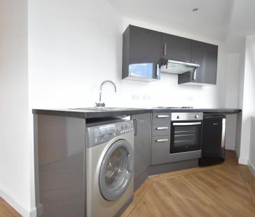 1 bedroom flat to rent - Photo 4