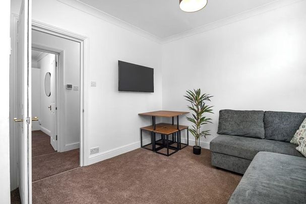 Star Street - Photo 1