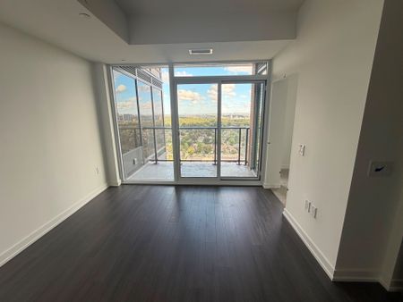For Lease - 4010 Eglinton Avenue Unit# 2320, Toronto, Ontario - Photo 5