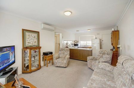 Conveniently Located 1 Bedroom Unit at Rear of Complex - Photo 3
