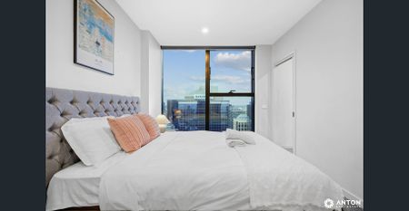 Newly Renovated & Fully Furnished Two-Bedroom Apartment 3 month lease available - Photo 2