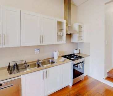 138 Bowman St, Sydney - Photo 4