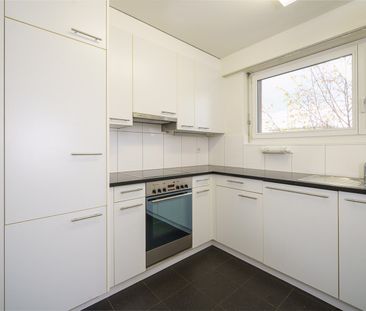 3.5 Zimmer, 97 m², 2. Stock - Photo 2