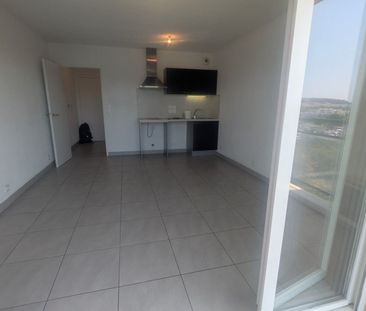 Location Appartement 1 pièce 24m² NICE 06200 - Photo 3