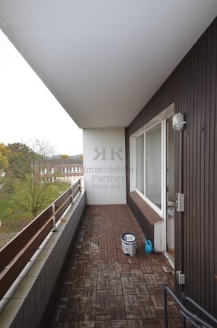 Schöne helle Wohnung für Zwei mit Balkon! - Photo 2