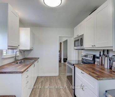 Detached Home For Lease | W9253113 - Photo 3