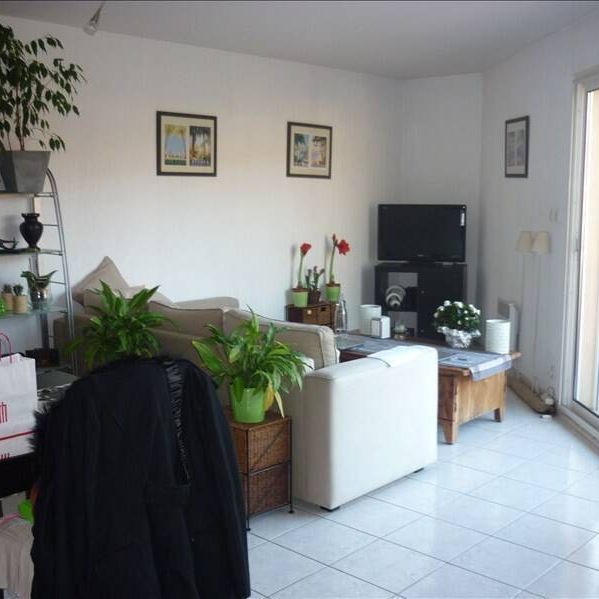 Location appartement 3 pièces 63 m² à Carqueiranne (83320) - Photo 1