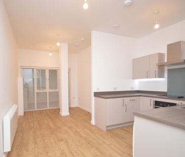 1 bedroom ground floor flat to rent - Photo 1
