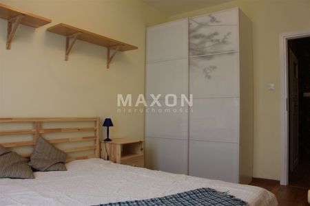 2 pokoje z balkonem, garażem i oddzielną kuchnią - Zdjęcie 5