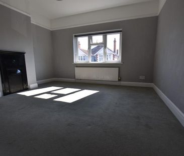 2 bedroom semi-detached house to rent - Photo 6