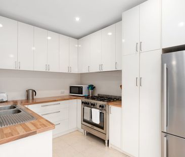 Low Maintenance 3 bedroom home! - Photo 1