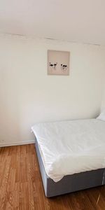 Room in a Shared House, Ring House, E1 - Photo 4