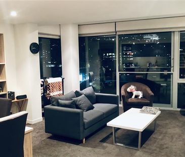 11th floor sunny 1 bedroom -Elevate Apartments - Photo 3