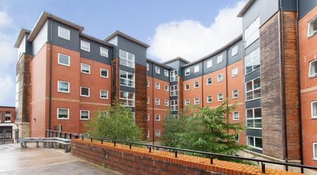 1 bedroom in a flat share to rent - Photo 3