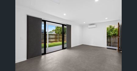 Brand new townhouse with solar - Photo 2