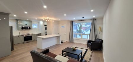 For Lease - 257 Axminster Drive Unit# Main Floor, Richmond Hill, Ontario - Photo 2