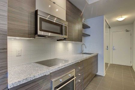 For Lease - 60 Annie Craig Drive Unit# 306B, Toronto, Ontario - Photo 3
