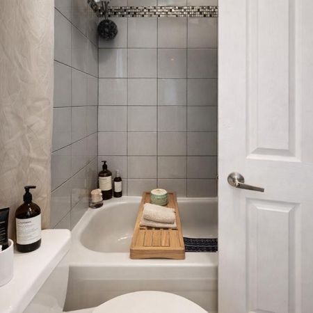 STUDIO LIBRE IMMÉDIATEMENT AU 2515 AVENUE DU COLISÉE (LIMOILOU) - Photo 4