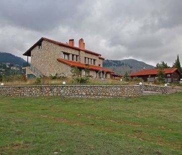 Μεζονέτα για ενοικίαση Καλύβια (Αράχωβα) - Φωτογραφία 1
