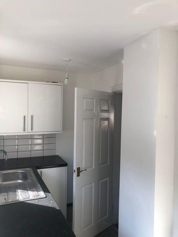 2 Bed Terraced House, Sunbeam Road, L13 - Photo 5