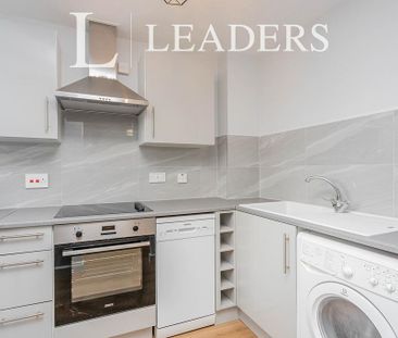 1 bedroom flat to rent - Photo 6