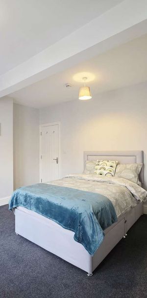 Clifford Road - Photo 2