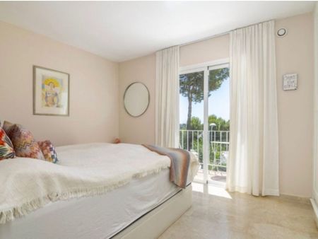 3 bedroom luxury Semidetached House for rent in Marbella, Andalusia - Photo 4