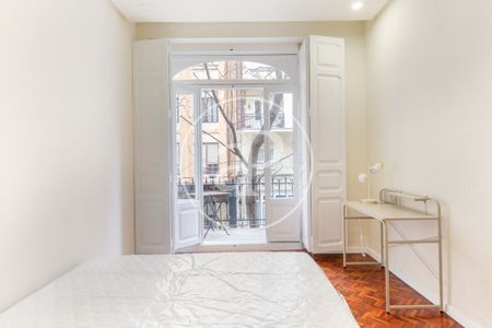 Flat for rent with Terrace in Gran Vía (Valencia) - Photo 3