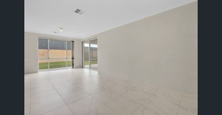 Neat, stylish and New- Ready to move in! - Photo 5