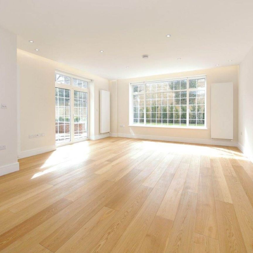 2 bed flat to rent - Photo 1