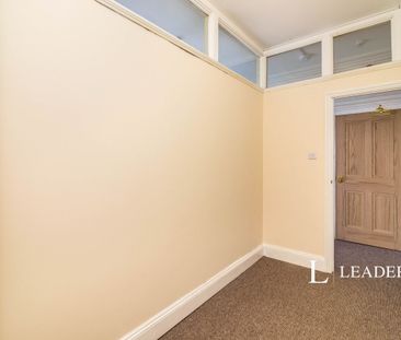 1 bedroom flat to rent North Parade, Lowestoft, NR32 - Photo 2