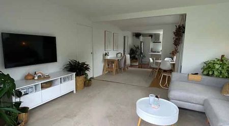 PAY FOR THREE BEDROOMS FOURTH ONE FREE - Photo 2