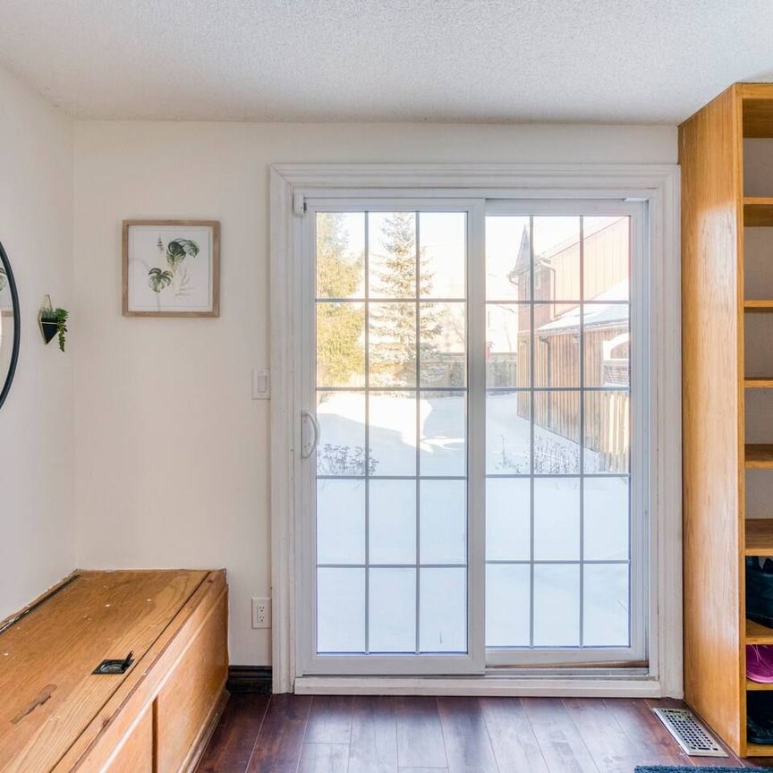 For Lease - 44 Brock Street, Barrie, Ontario - Photo 1