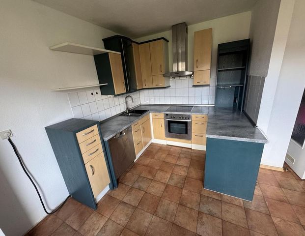 Charmante 2,5 Zimmer-Wohnung mit großer Wohnküche & Balkon (4. OG) Lu-Süd - Foto 1