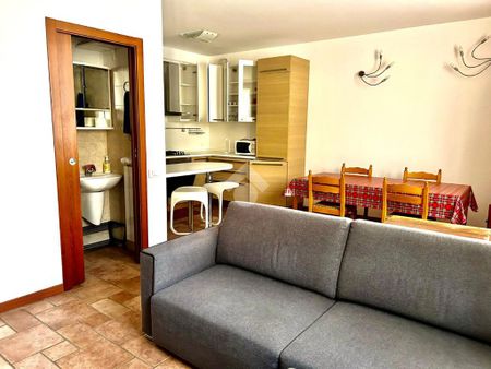 Casa di corte in affitto - Photo 2