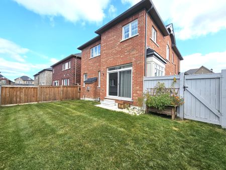 For Lease - 32 Clear Spring Avenue, Georgina, Ontario - Photo 5