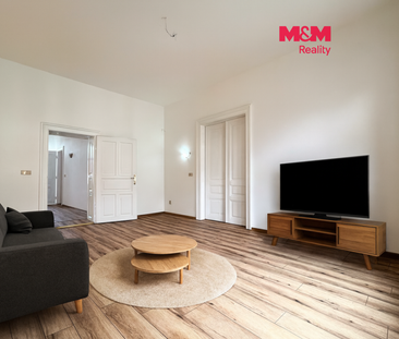 Pronájem bytu 3+1 105 m² - Photo 1