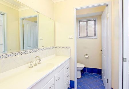 3 Bedroom in Great Location - Photo 4