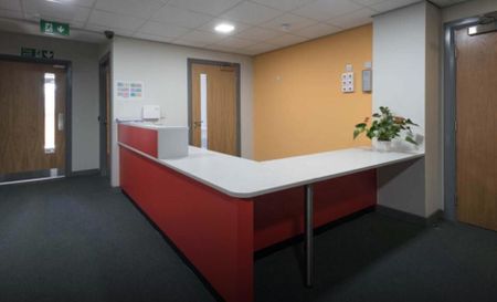 Studio to rent - Photo 5