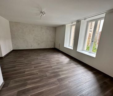 Location Appartement 2 pièces 42m² CLERMONT FERRAND 63000 - Photo 2